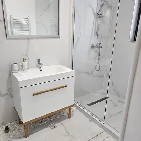 Apartamentul Cu Amintiri * Navodari